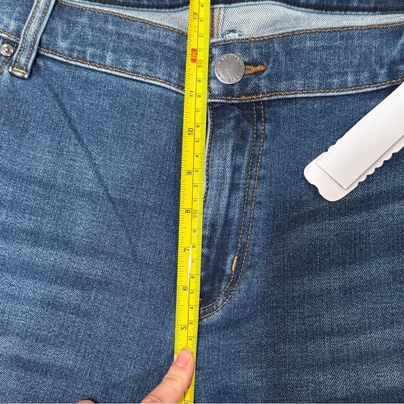 NWT Lane Bryant Mid Rise Body Icon Fit Bootcut Jeans Sz 26 Petite Casual Staple - Picture 10 of 12